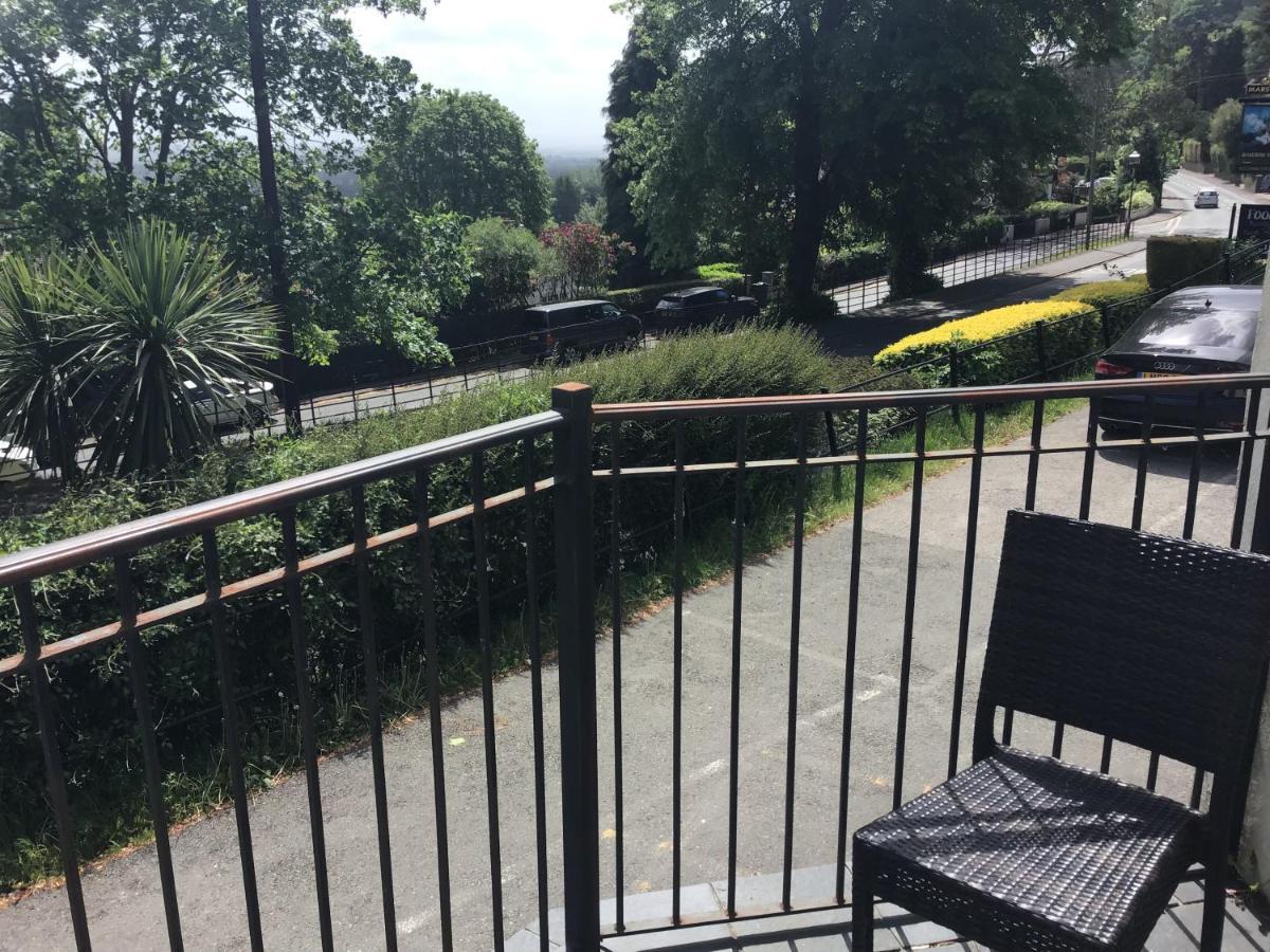 Railway Inn Malvern Wells Екстериор снимка